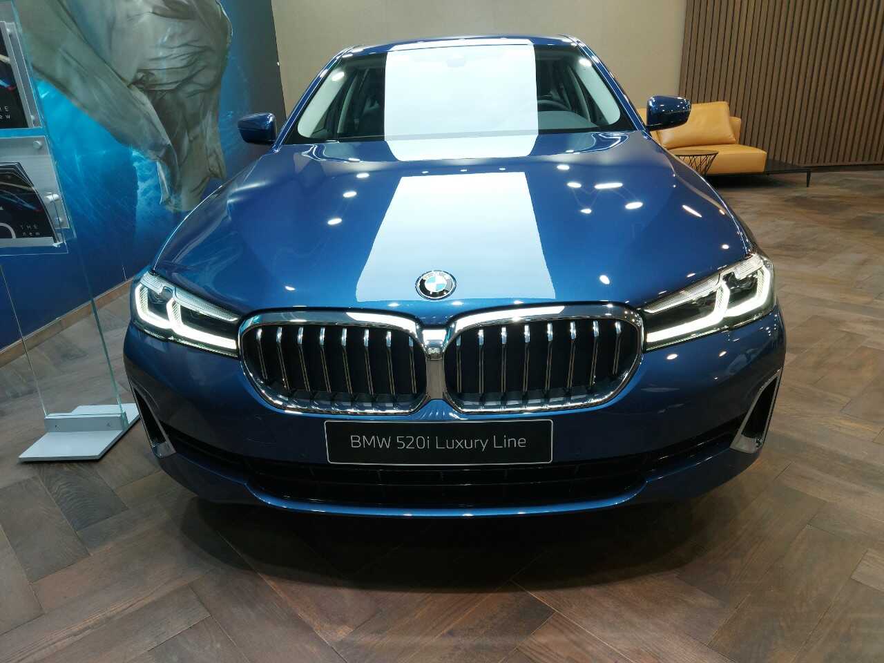 BMW 520i Luxury